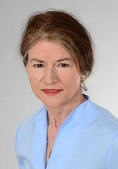 Dr. Elke Max